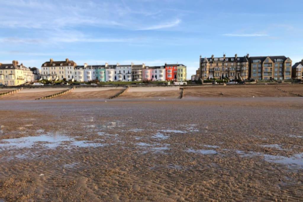 Seaside Flat In The Heart Of Herne Bay Eksteriør billede